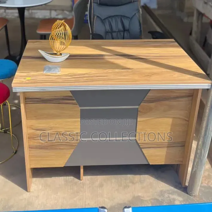 Office Desk