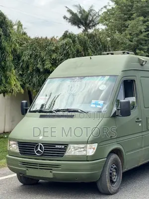 Mercedes-Benz Sprinter 1999 Green