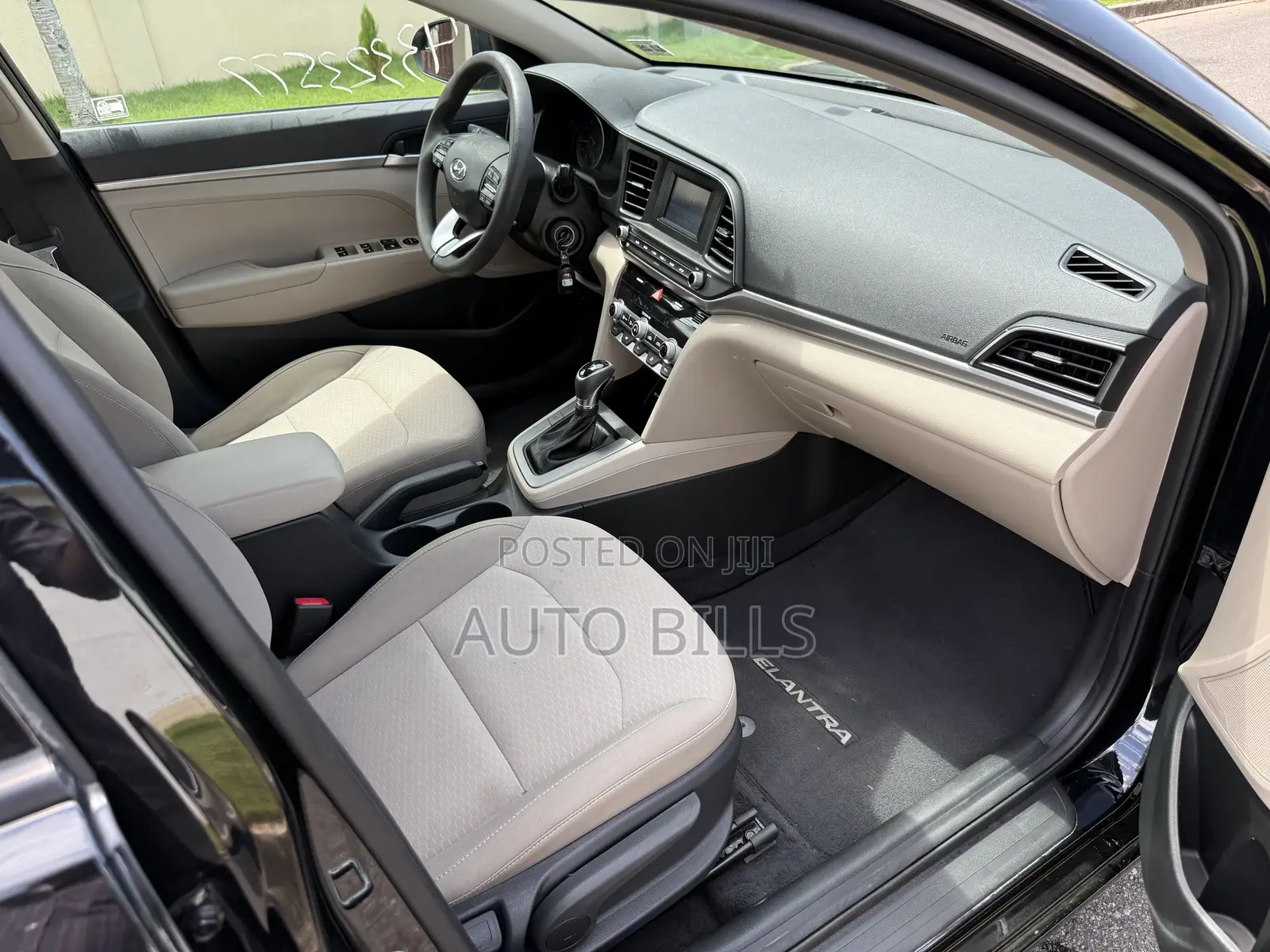 Hyundai Elantra SE 2020 Black