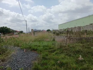 40x50ft Land With Footing at Amrahia
