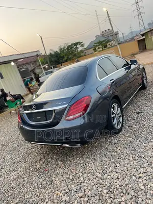 Mercedes-Benz C300 2016 Gray
