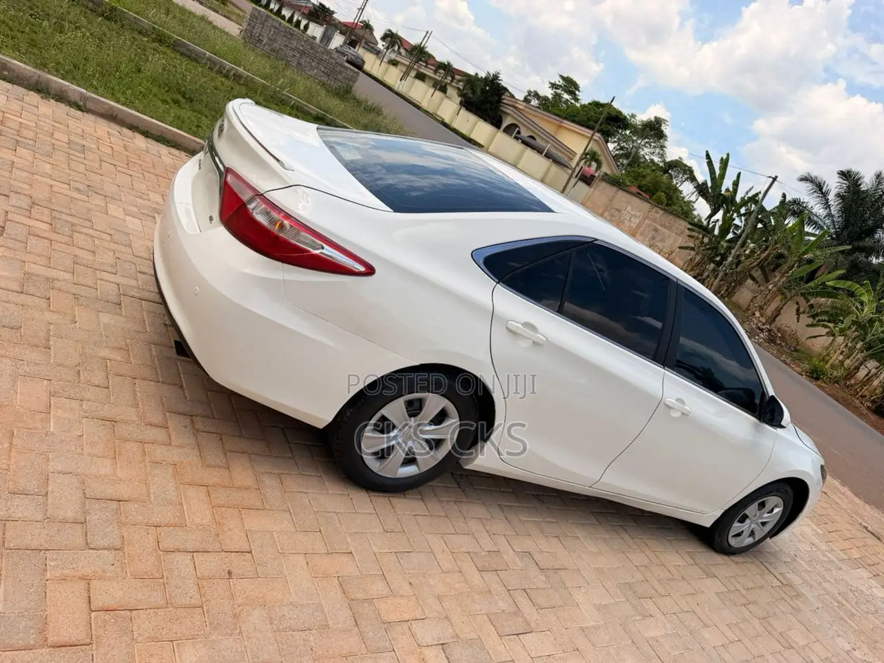 Toyota Camry 2016 White