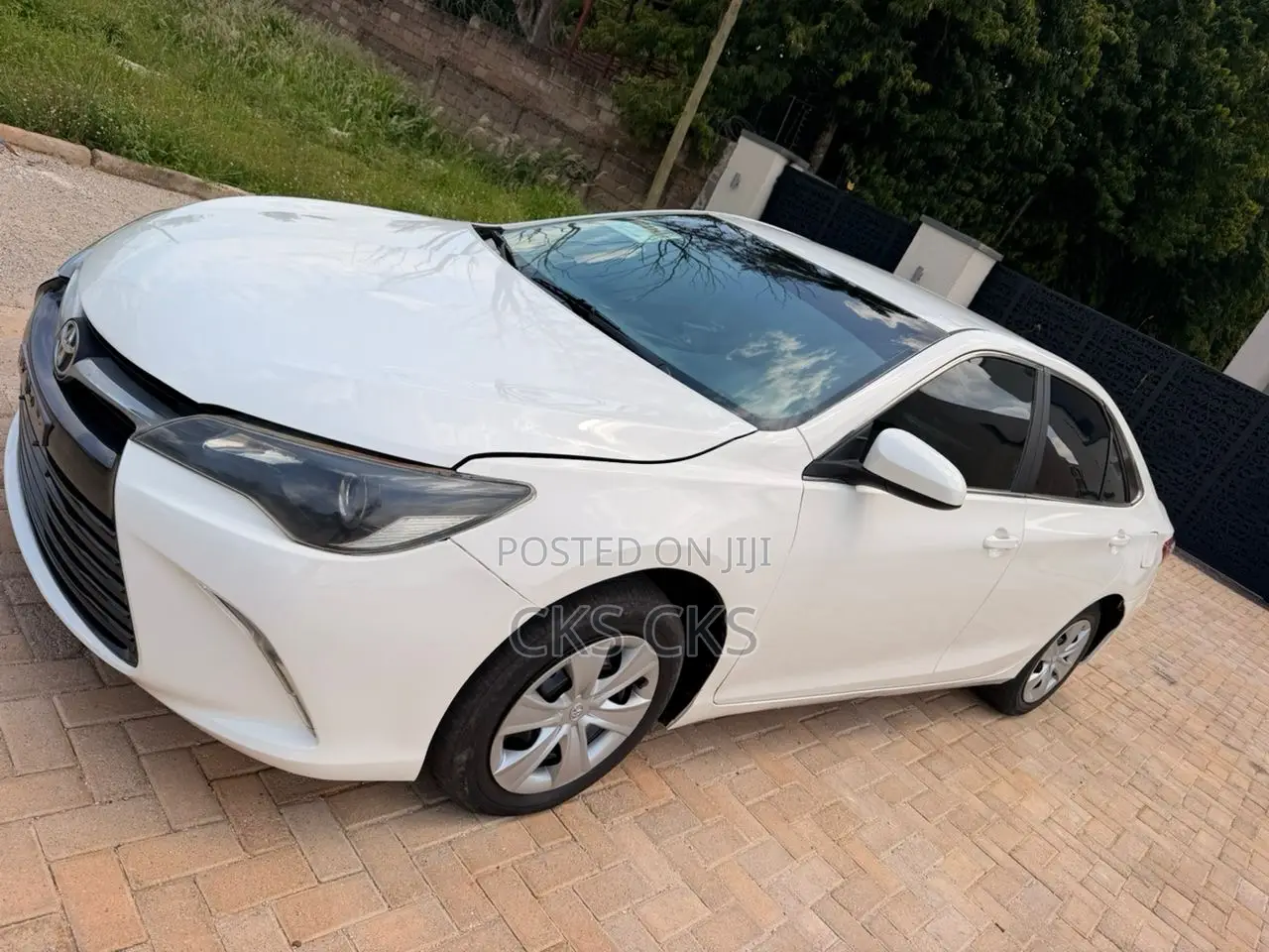 Toyota Camry 2016 White