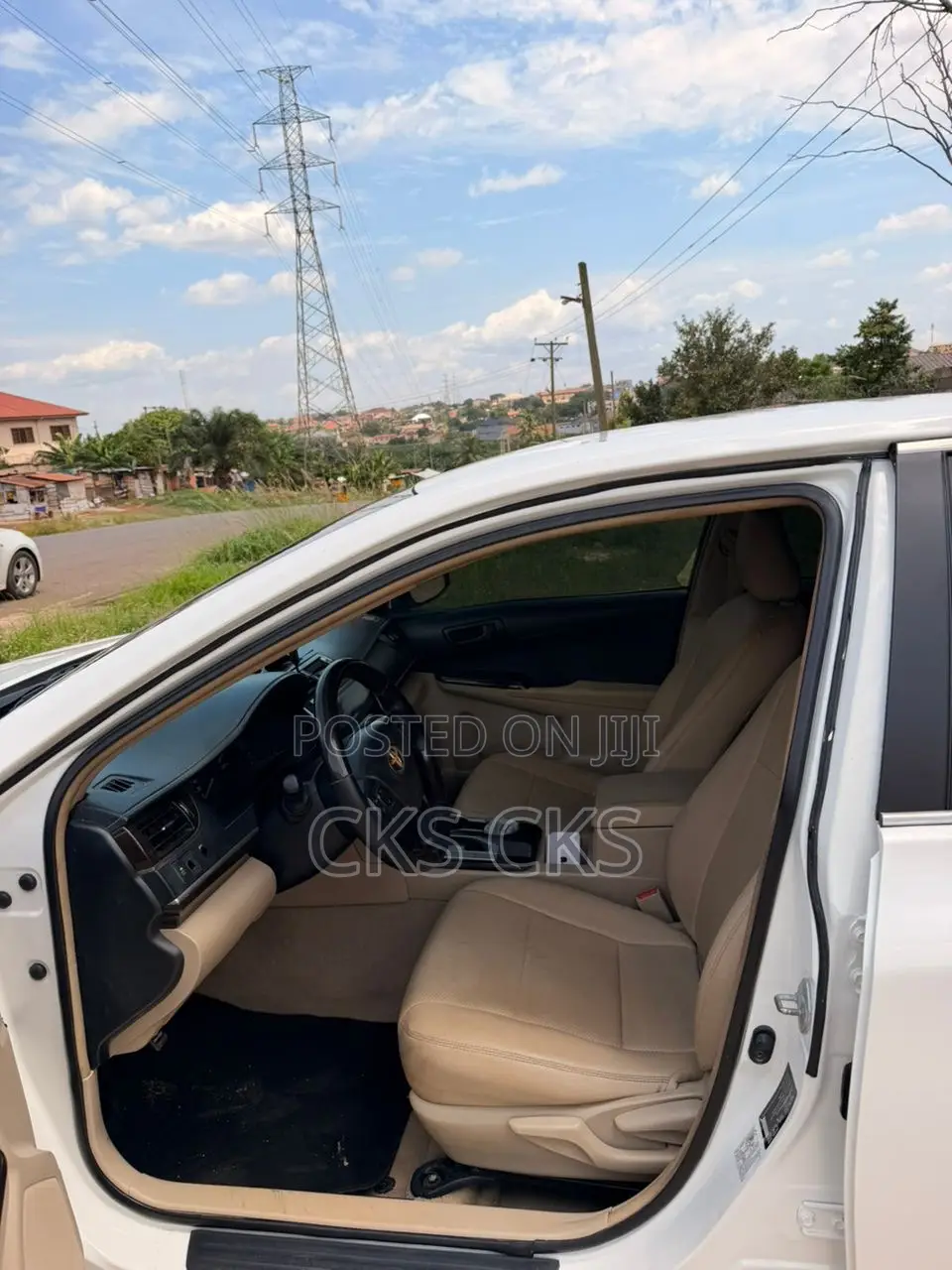 Toyota Camry 2016 White