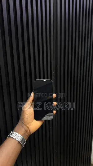 Apple iPhone 13 128 GB Green