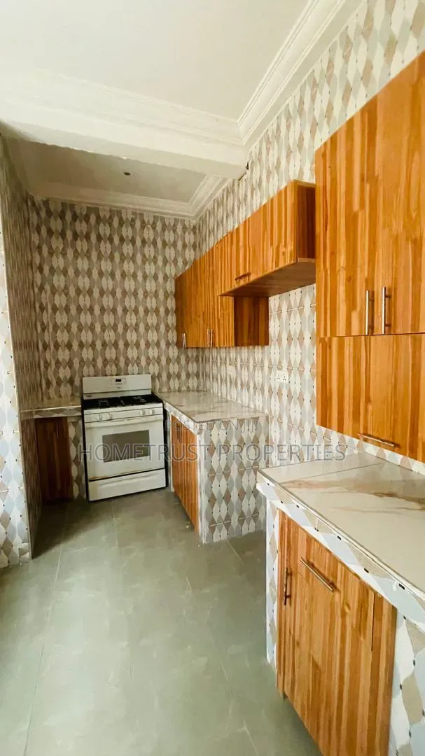 2bdrm Apartment in Pokuase Acp for rent