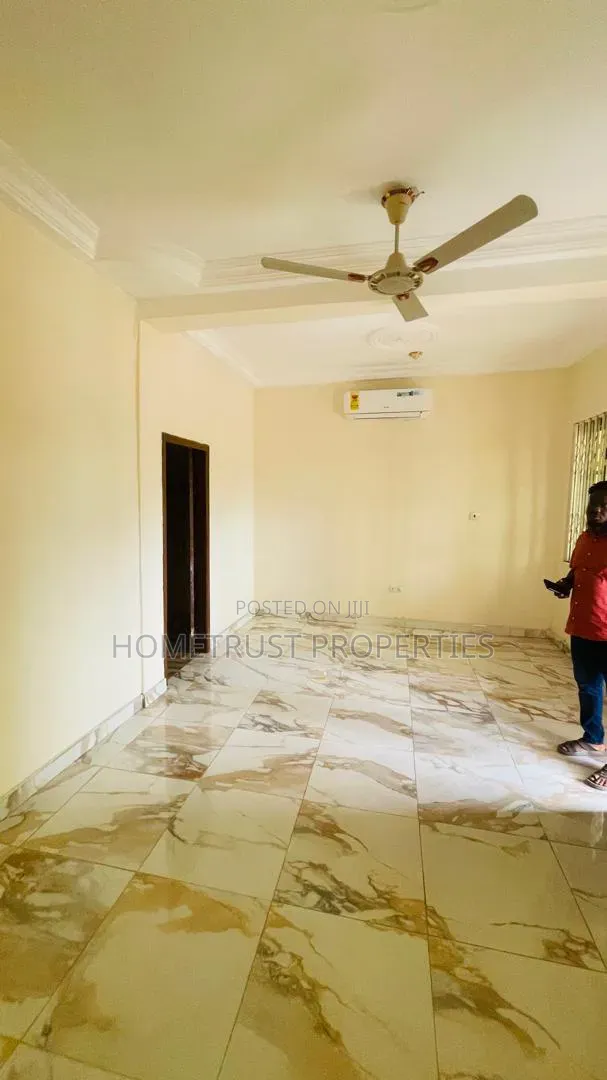 2bdrm Apartment in Pokuase Acp for rent