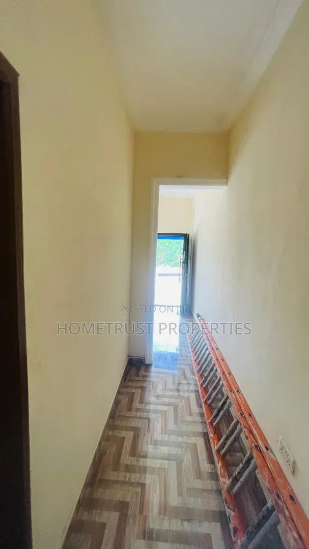 2bdrm Apartment in Pokuase Acp for rent