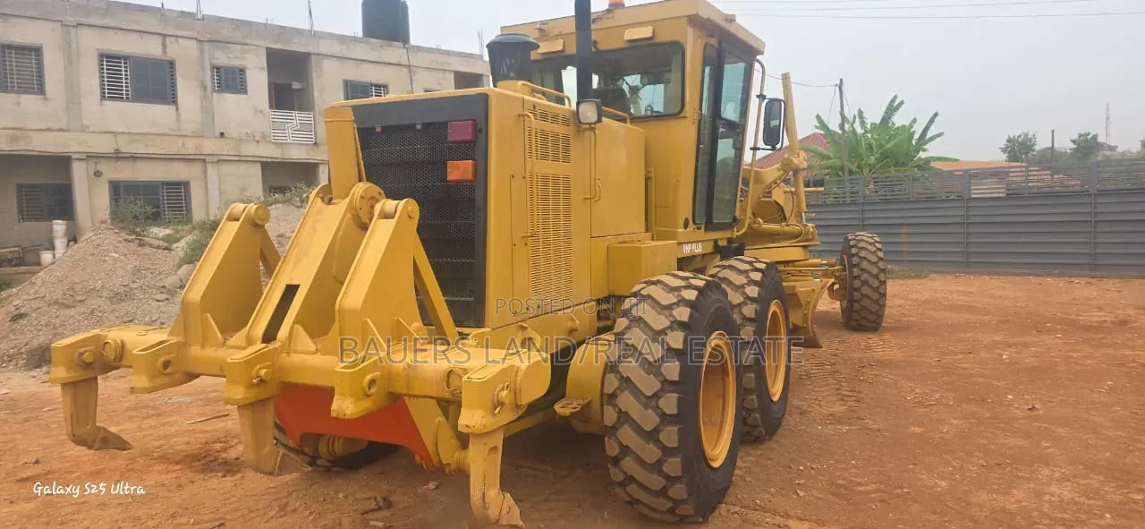 Foreign Used Graders Available for Sale