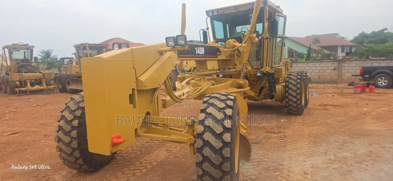 Foreign Used Graders Available for Sale