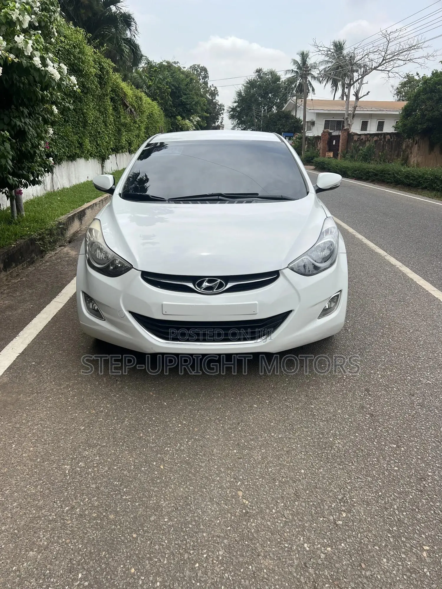 Hyundai Avante 2014 White