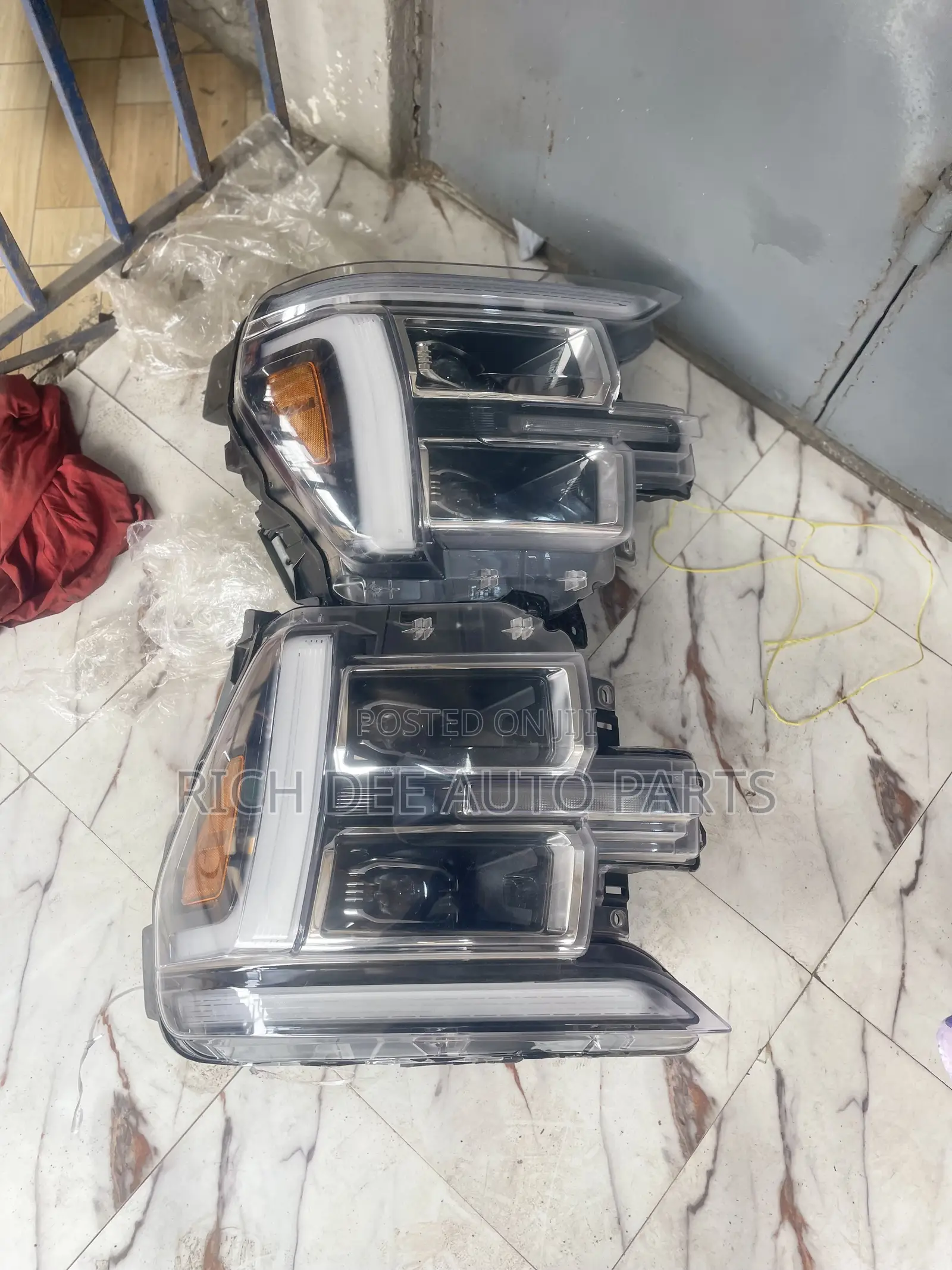 Ford F150 2024-2025 Raptor Headlights