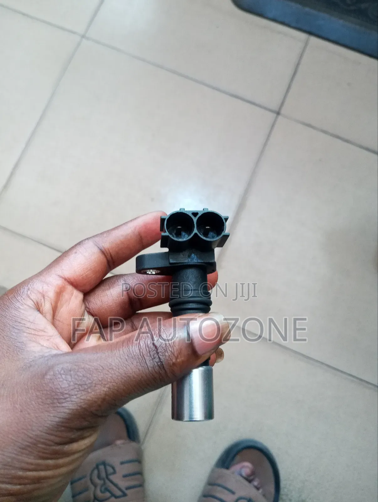 4200. Original Toyota Camry Crankshaft Sensor Imported From Usa