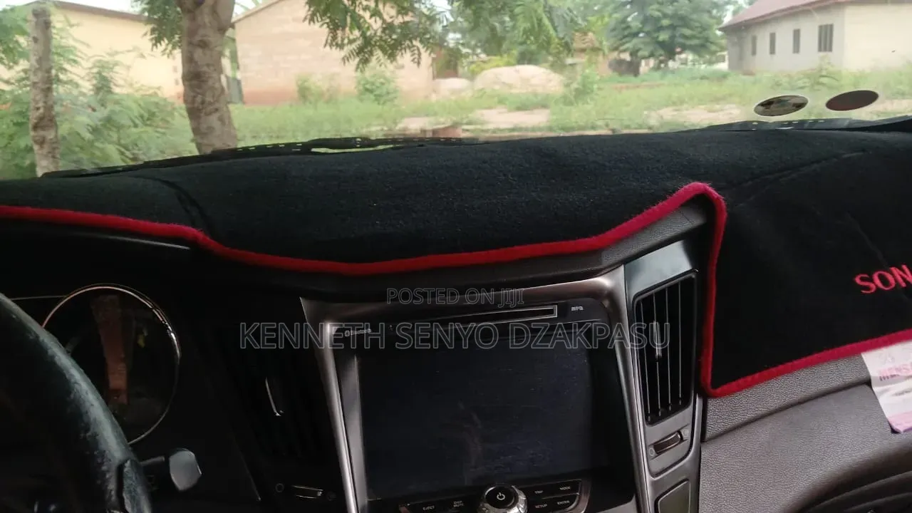 Hyundai Sonata Limited 2.0T Sedan (2.0L 4cyl 6A) 2012 Silver