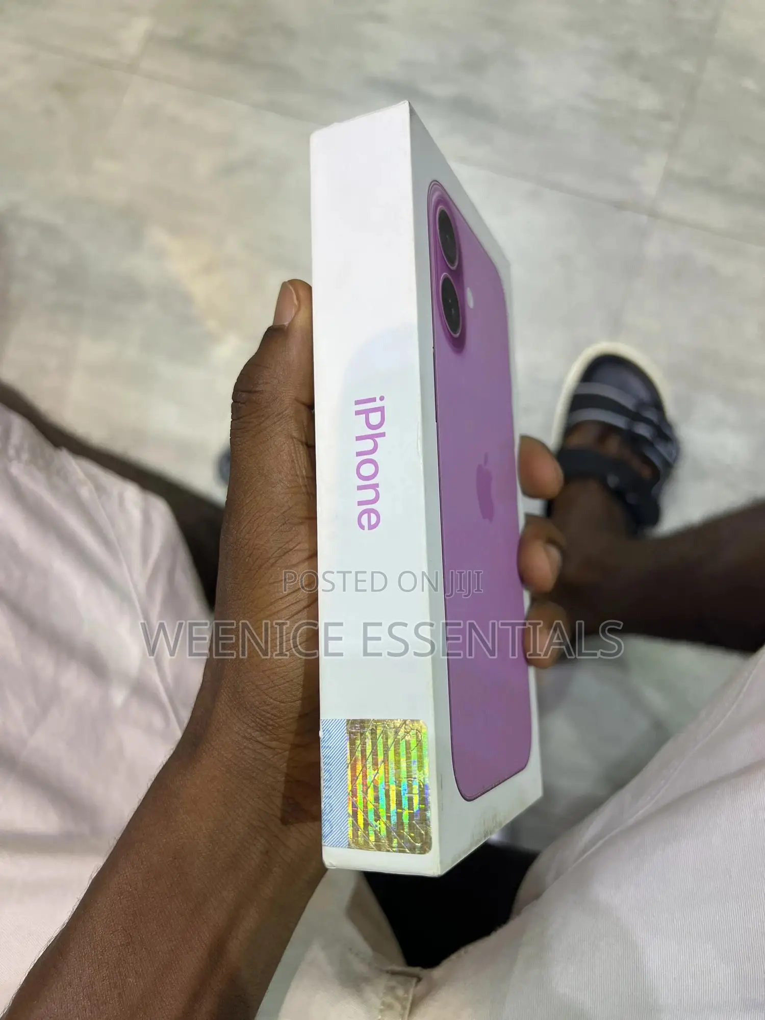 New Apple iPhone 16 128 GB Pink