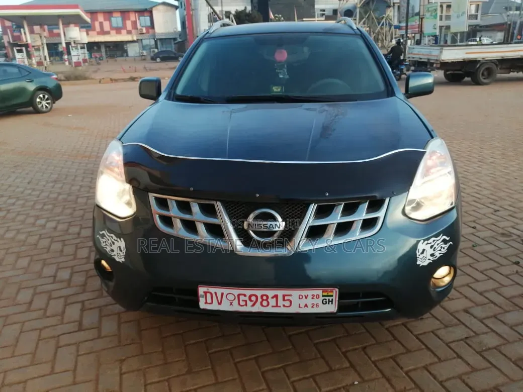 Nissan Rogue SV 2013 Blue