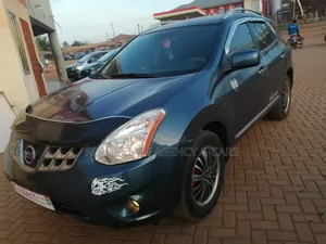 Nissan Rogue SV 2013 Blue