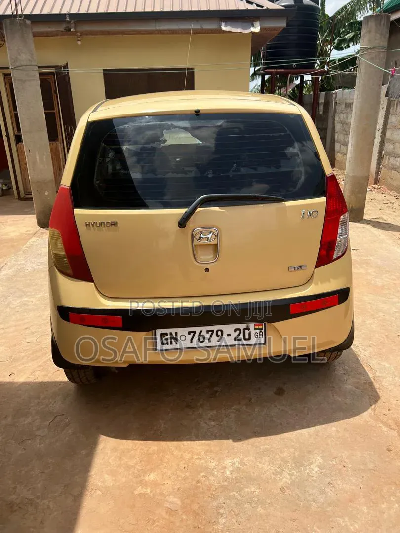 Hyundai I10 1.1 2010 Yellow