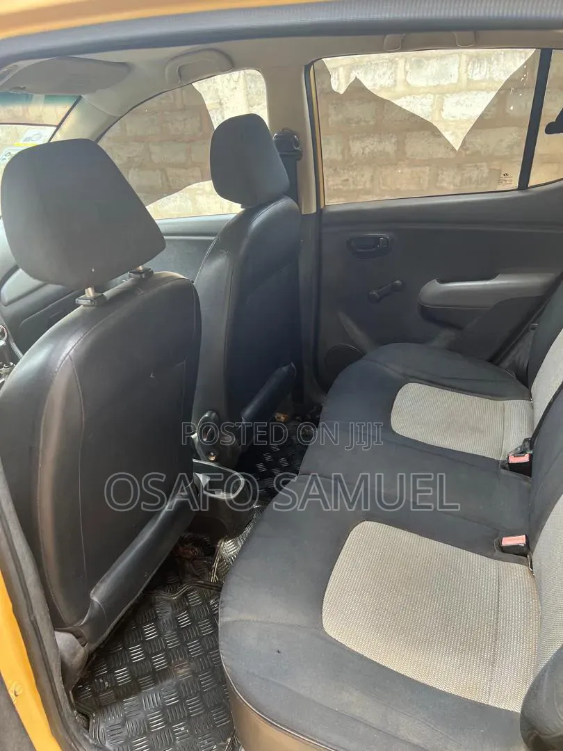 Hyundai I10 1.1 2010 Yellow