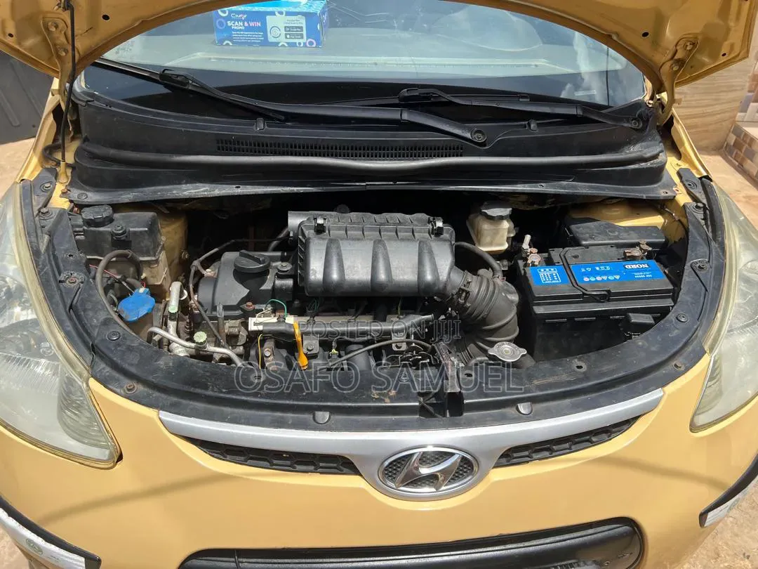 Hyundai I10 1.1 2010 Yellow