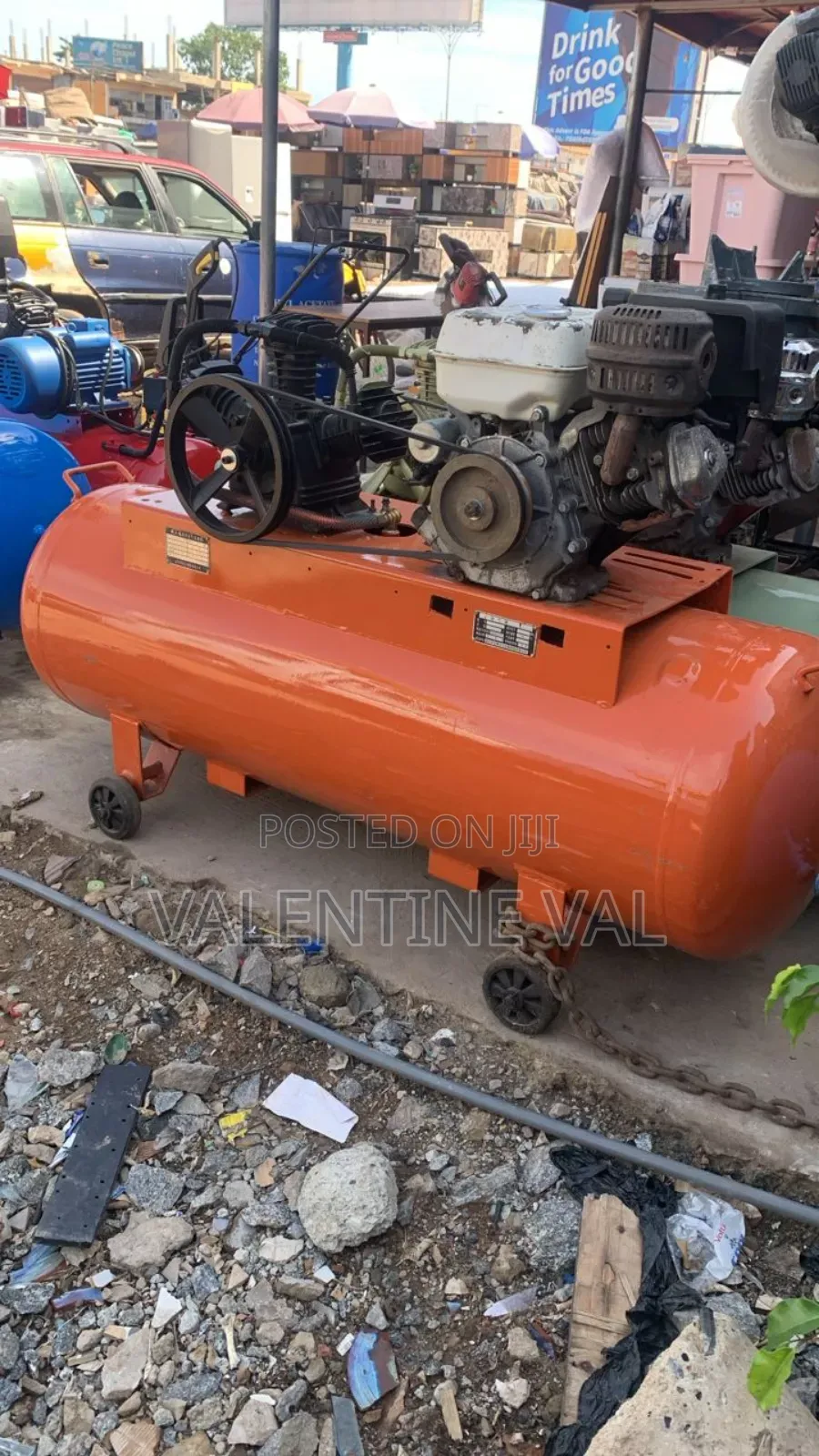 Compressor/Spraying Machine 300 Liters With Powerful Engine