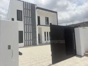 4bdrm House in Green, East Legon for sale