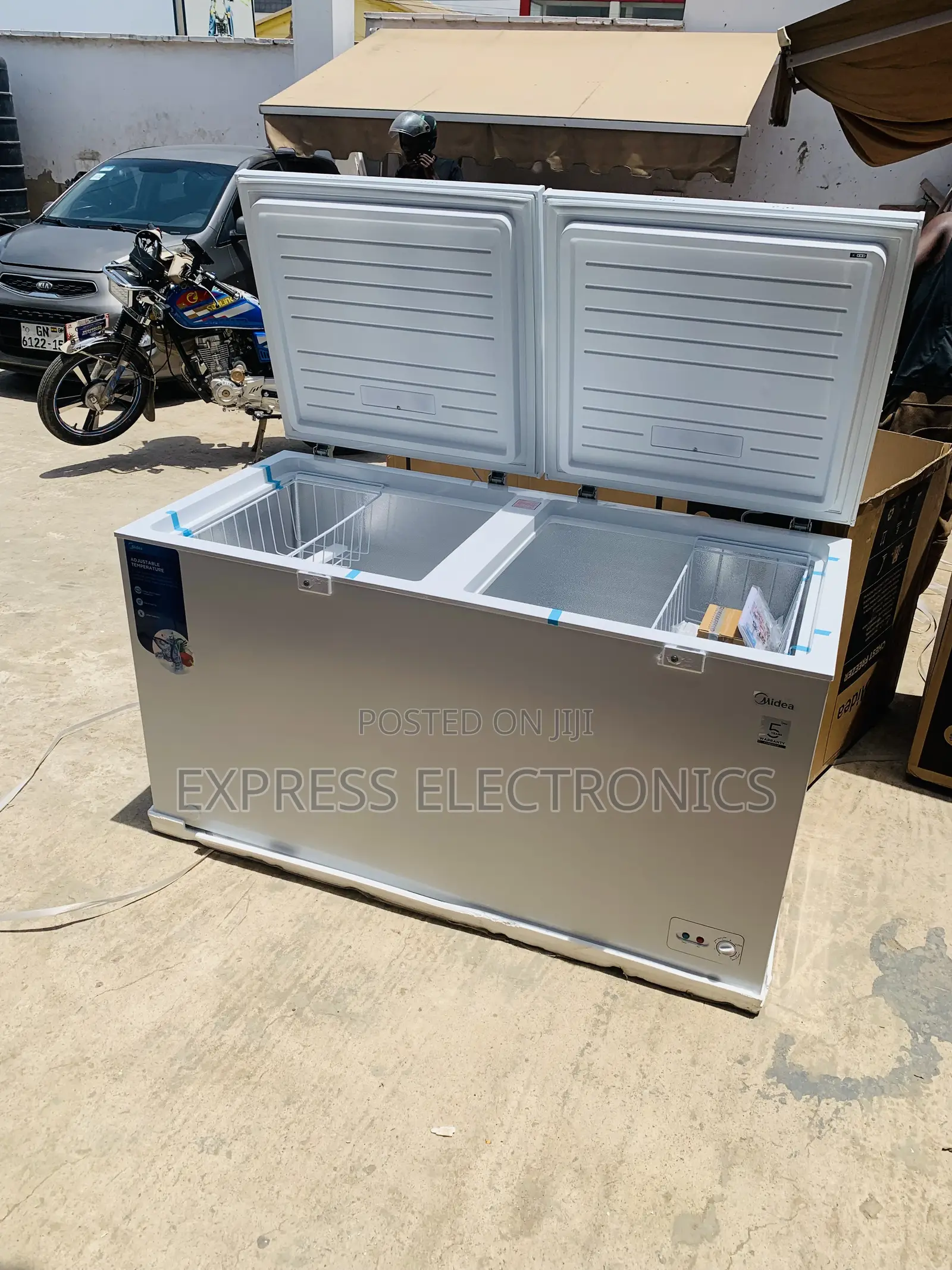 Newly Sealed in Box 508l Chest Freezer Double Door