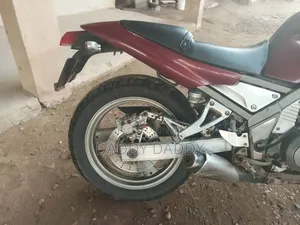 Yamaha 2017 Red