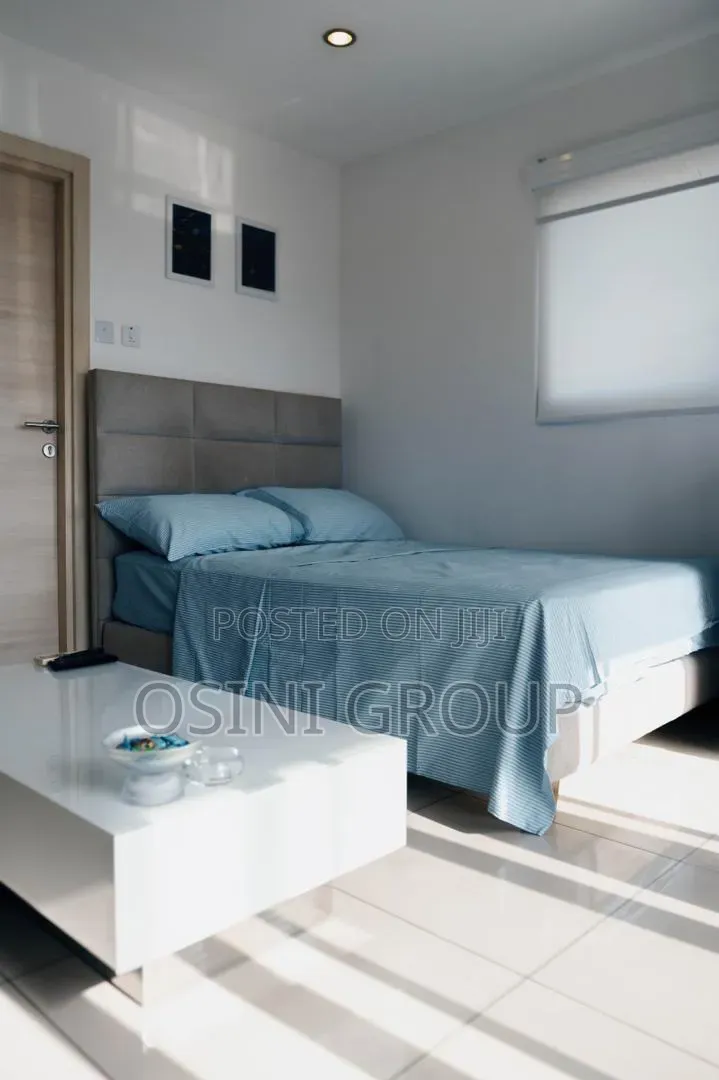 Furnished 1bdrm Apartment in Boundary Road Area for sale