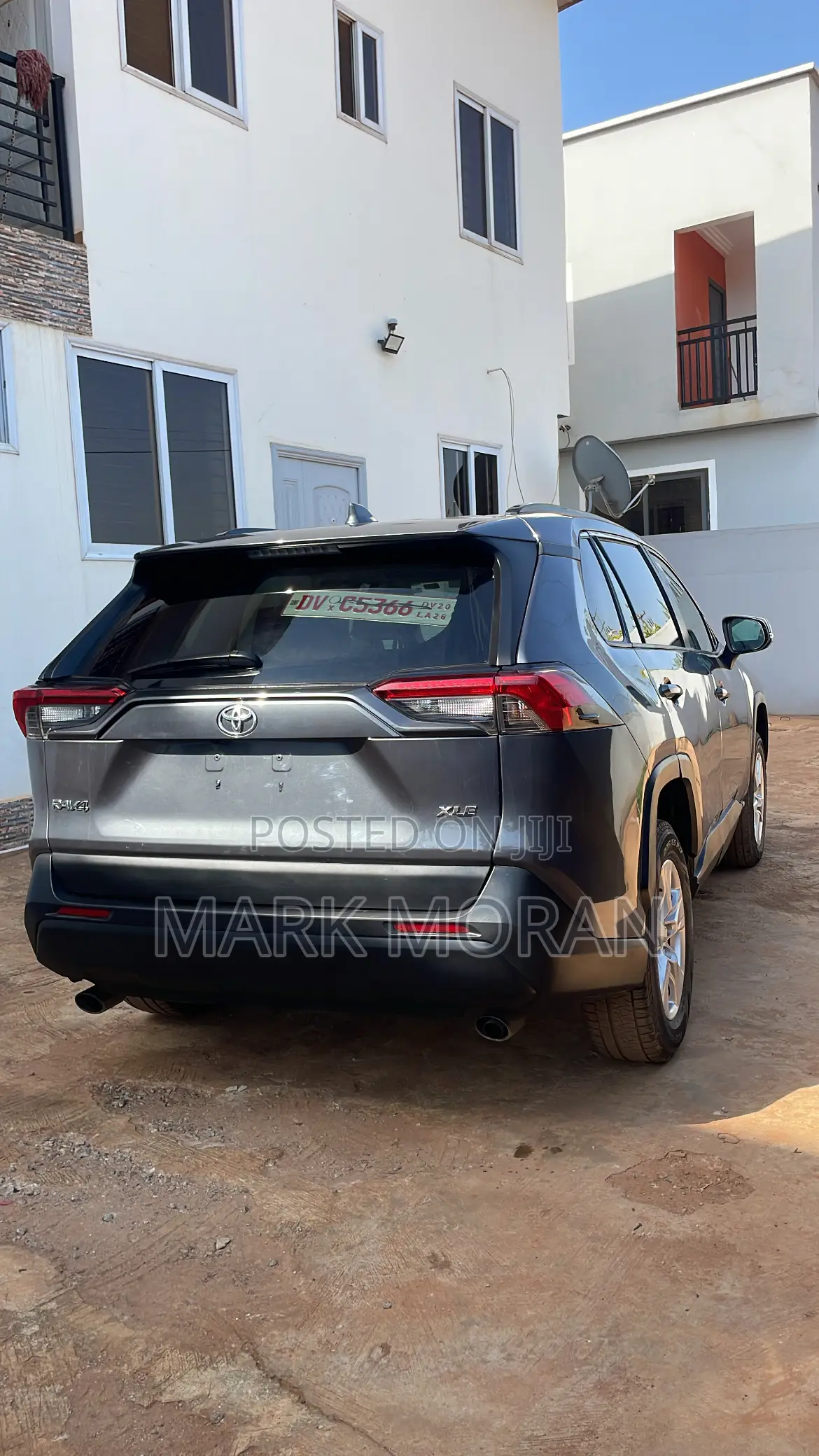 Toyota RAV4 XLE AWD 2023 Gray