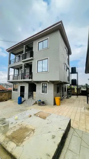 2bdrm Apartment in Sefdard Properties, Pokuase for rent