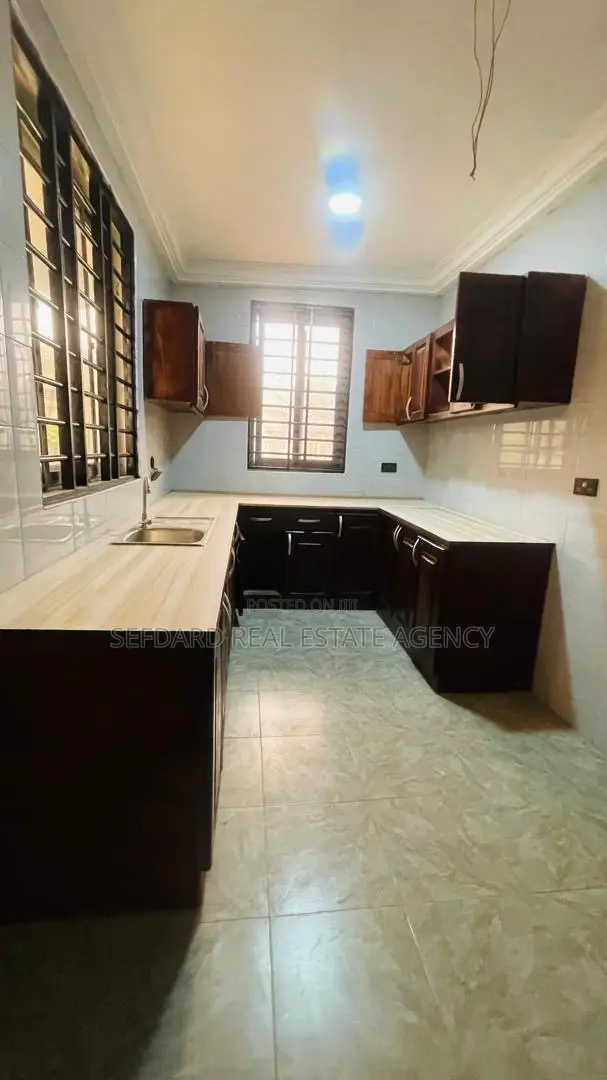2bdrm Apartment in Sefdard Properties, Pokuase for rent