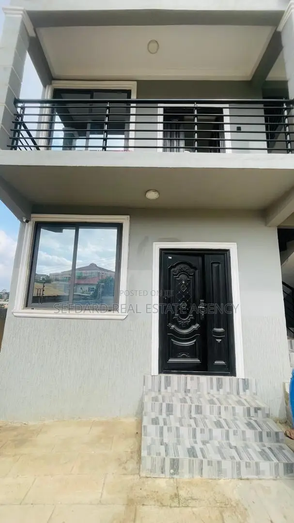 2bdrm Apartment in Sefdard Properties, Pokuase for rent