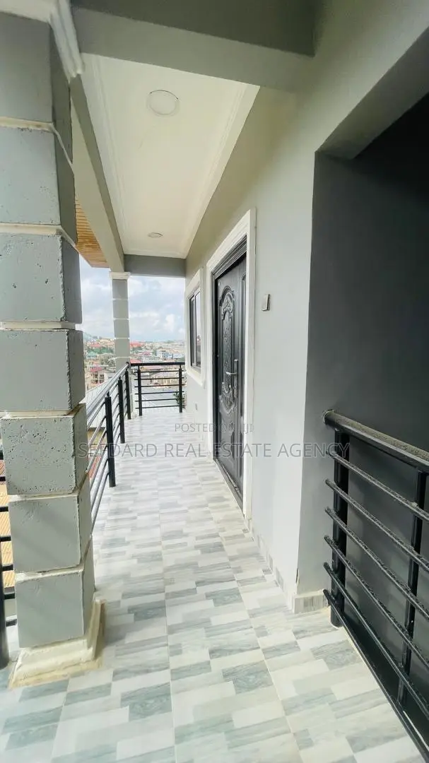 2bdrm Apartment in Sefdard Properties, Pokuase for rent