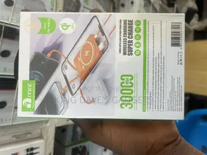 Iyke Sk-Pw20 Wireless Power Bank With Integrated Cables