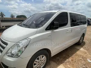 Hyundai Starex 2014 White
