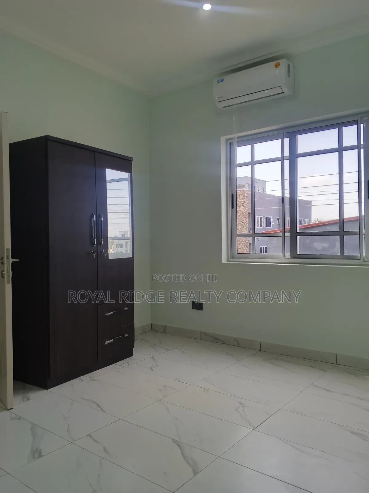 Furnished 3bdrm Apartment in Tseaddo Roundabout, Accra Metropolitan