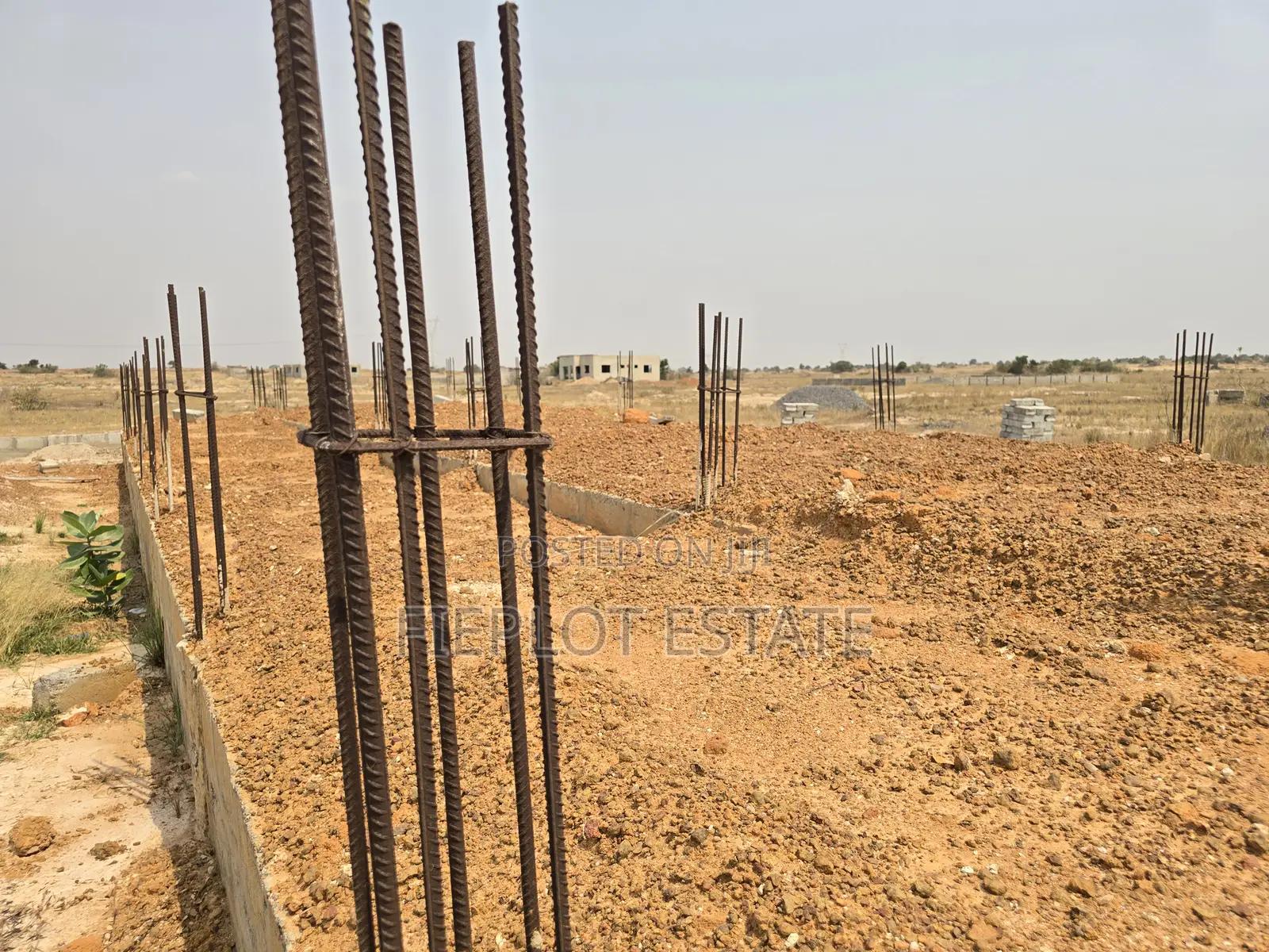 Half Plot – 18,000 GHS With Comfort Guaranteed