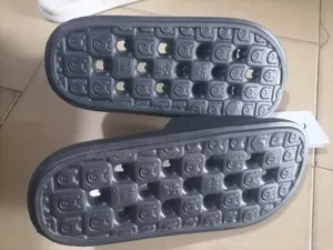 Men's Women's Quick-Dry Non-Slip Shower Slippers