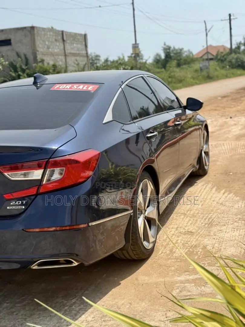 Honda Accord Touring 2.0T 2018 Blue