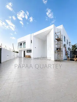 4bdrm House in Adjiriganor for sale