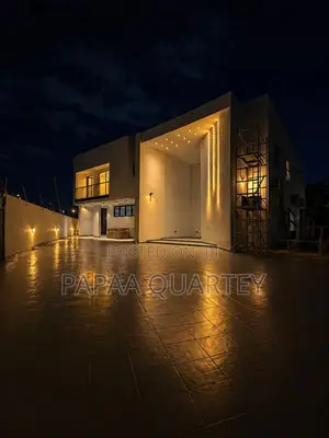 4bdrm House in Adjiriganor for sale