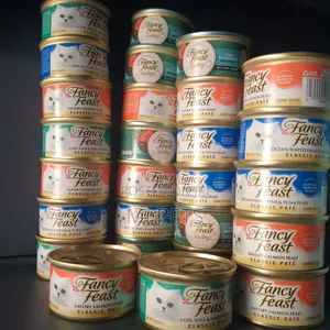 Fancy Feast Cat Food