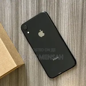 New Apple XR 128 GB Black