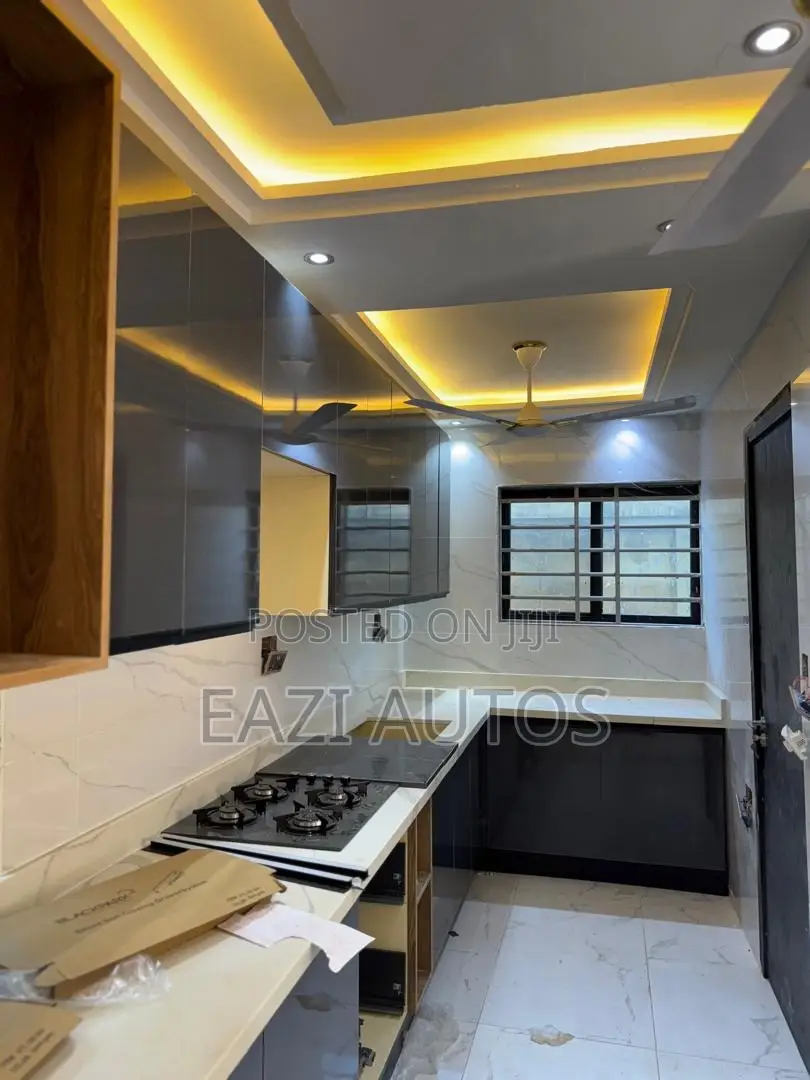2bdrm Apartment in Eazi Estate, Kumasi Metropolitan for sale