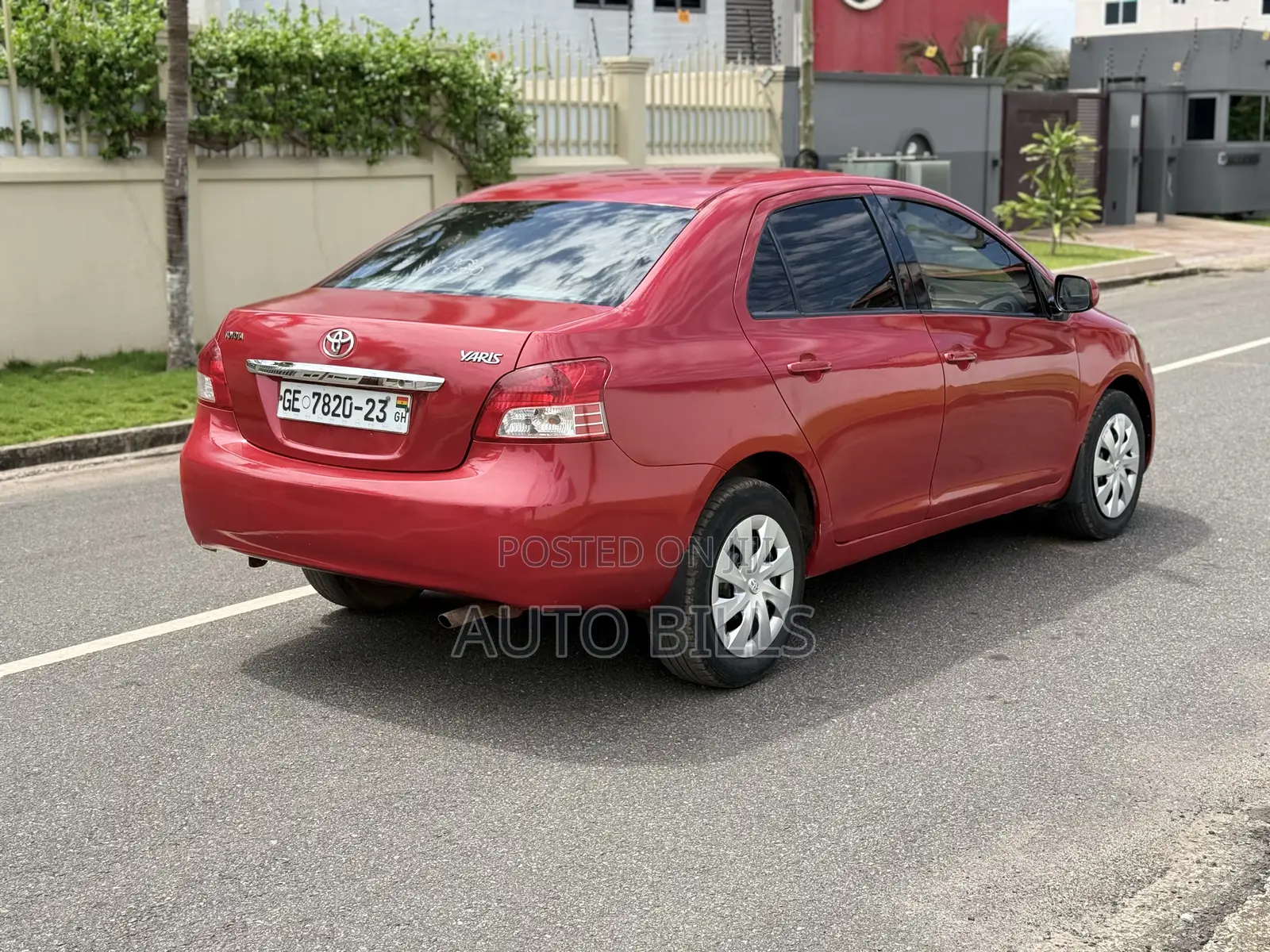 Toyota Yaris 1.5 Automatic 2009 Red