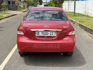 Toyota Yaris 1.5 Automatic 2009 Red