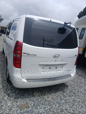 Hyundai Starex 2014 White
