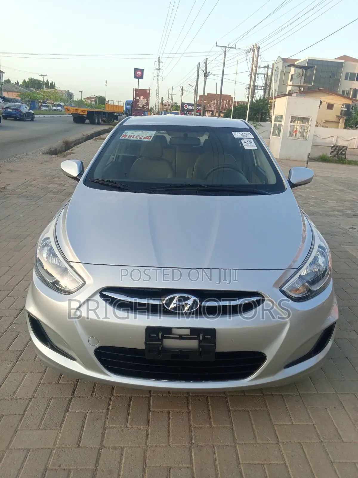 Hyundai Accent SE Sedan 2016 Silver