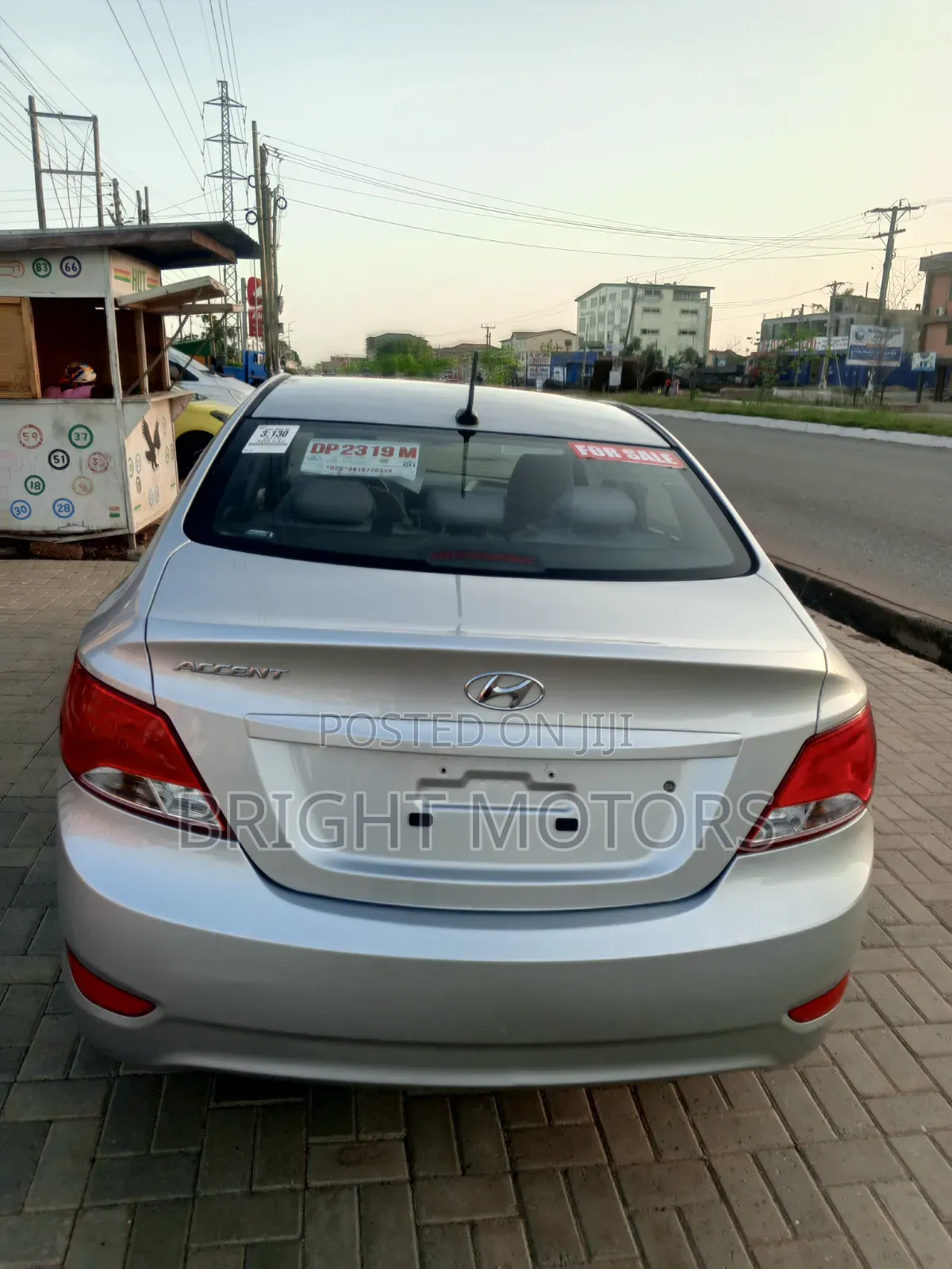 Hyundai Accent SE Sedan 2016 Silver